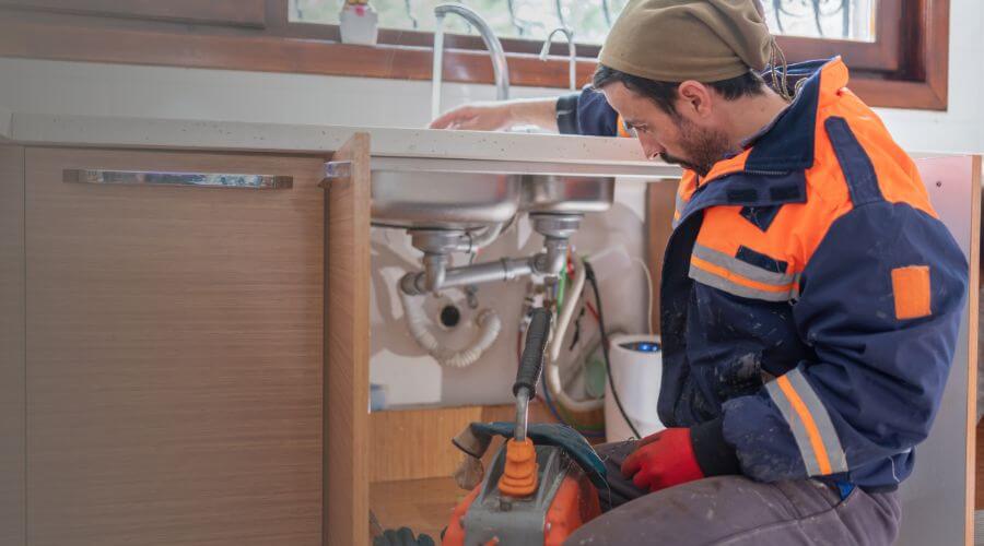 Local water heater installation in Seatonville, IL